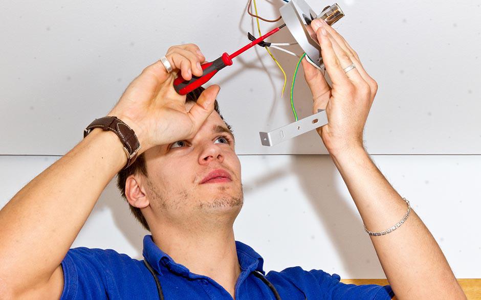entreprise électricité bâtiment Louvres